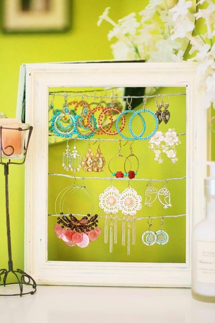 Quick DIY Shabby Chic Dangly Earring Display