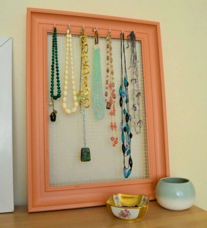 Turn an Old Picture Frame into a Jewellery Organizer