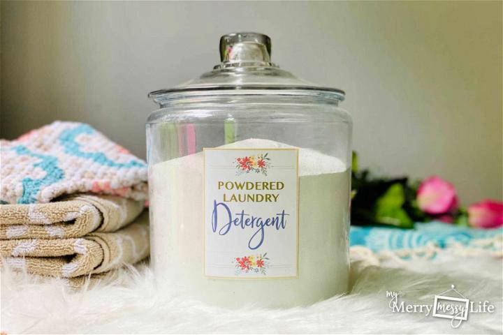 Natural Powdered Laundry Detergent Recipe