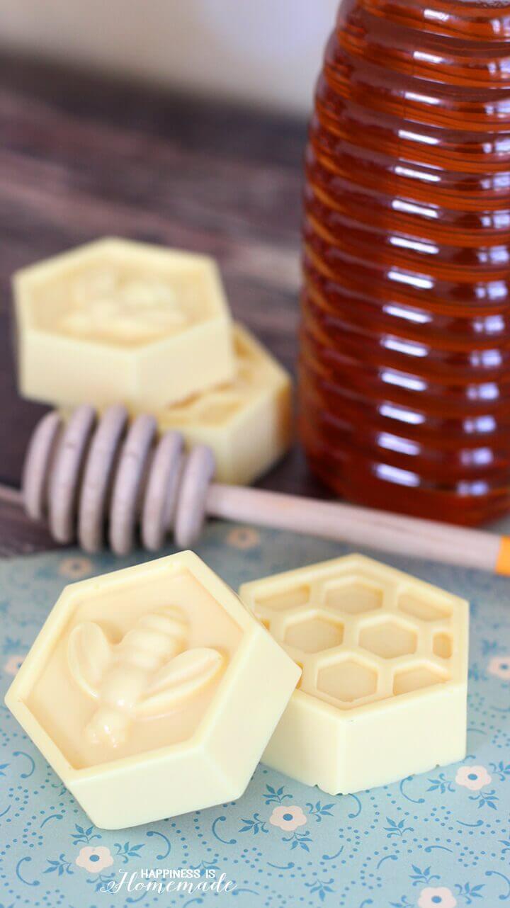 10 Minutes Milk and Honey Soap Recipe