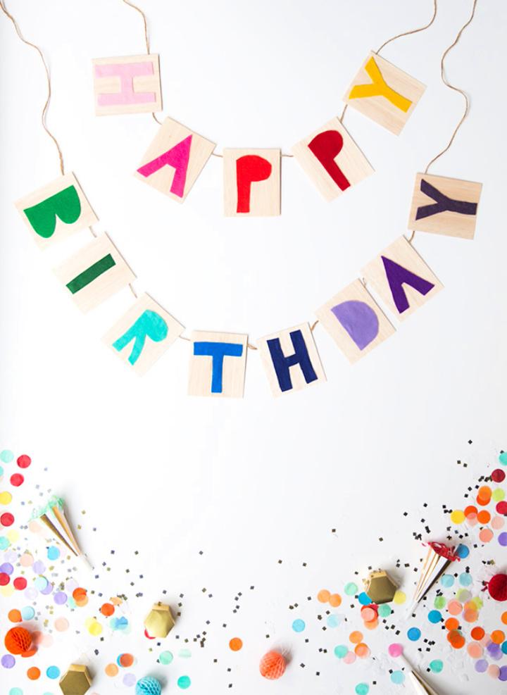 20 DIY Birthday Banner Ideas with FREE Printable Templates
