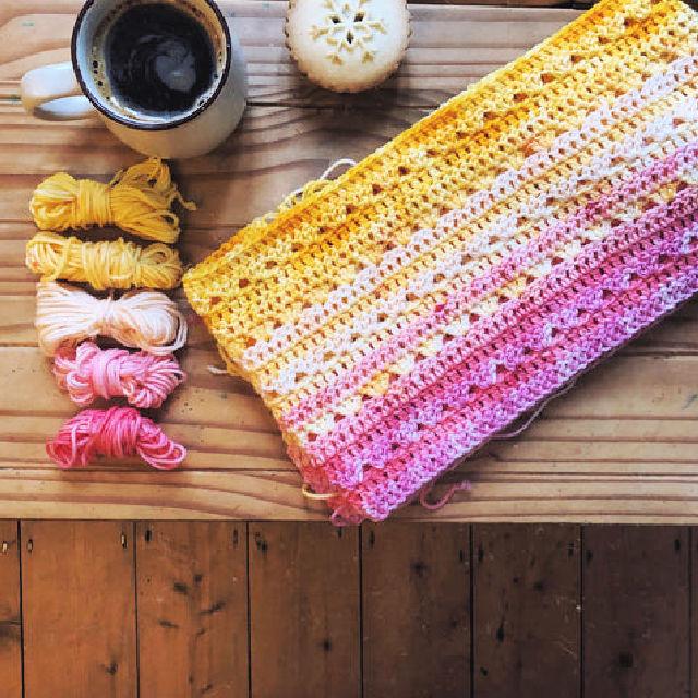 Beautiful Crochet Ombre Baby Blanket Pattern
