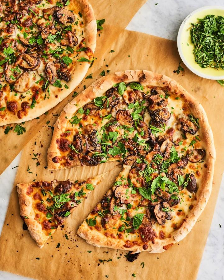 Caramelized Mushroom Flatbread Pizza