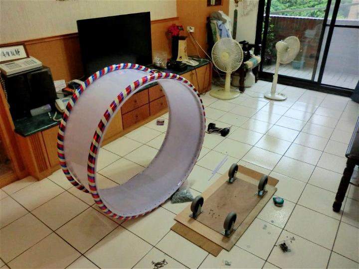 DIY Cats Running Wheel