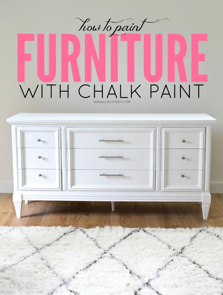 DIY Chalk Paint Thrift Store Dresser