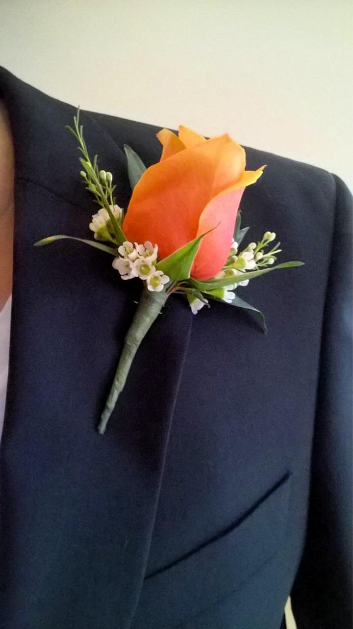 DIY Flower Boutonniere at Home