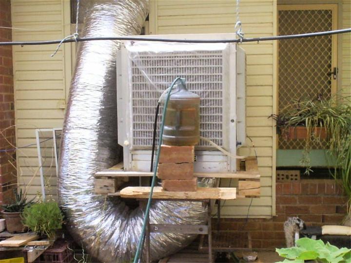 DIY Solar Evaporative Cooler