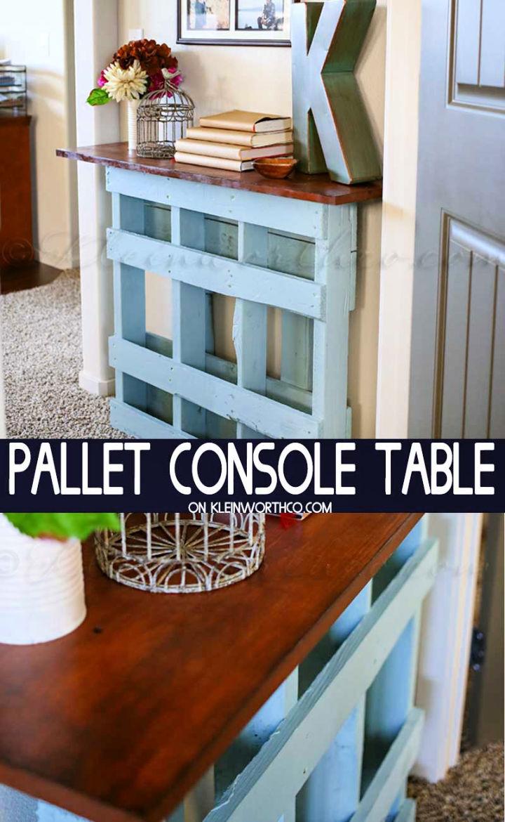 DIY Wooden Pallet Console Table