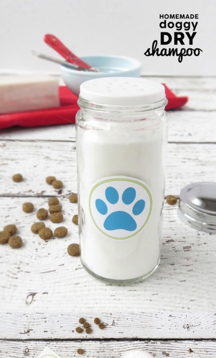 DIY Dry Shampoo for Dogs