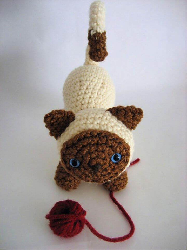 Crochet Kitten Amigurumi Pattern