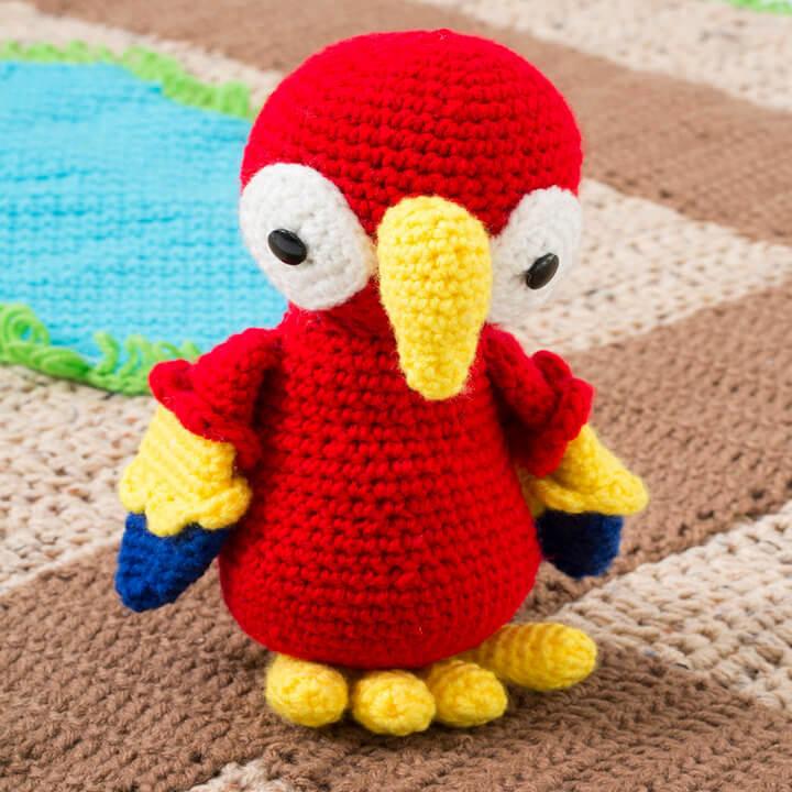 Beautiful Crochet Parrot Pals Pattern