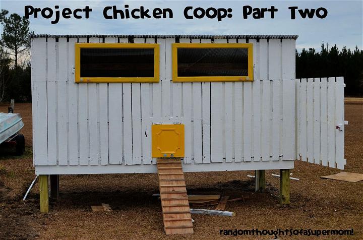 How to Make a Pallet Chicken Coop