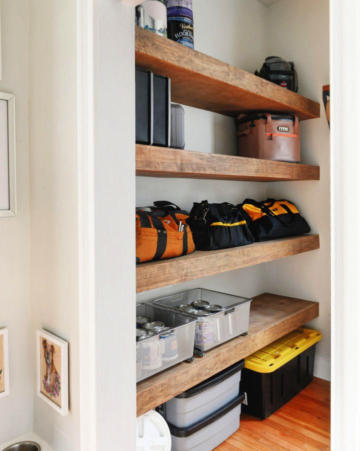 Inexpensive DIY Floating Shelves for Storage