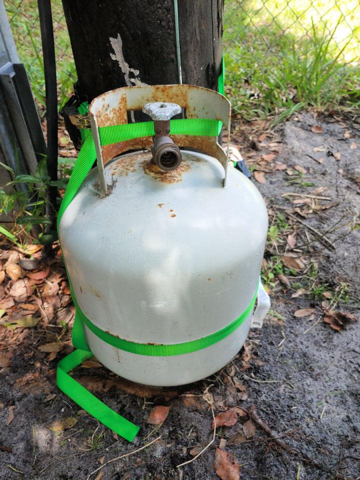 Make a Forge From an Old Propane Tank