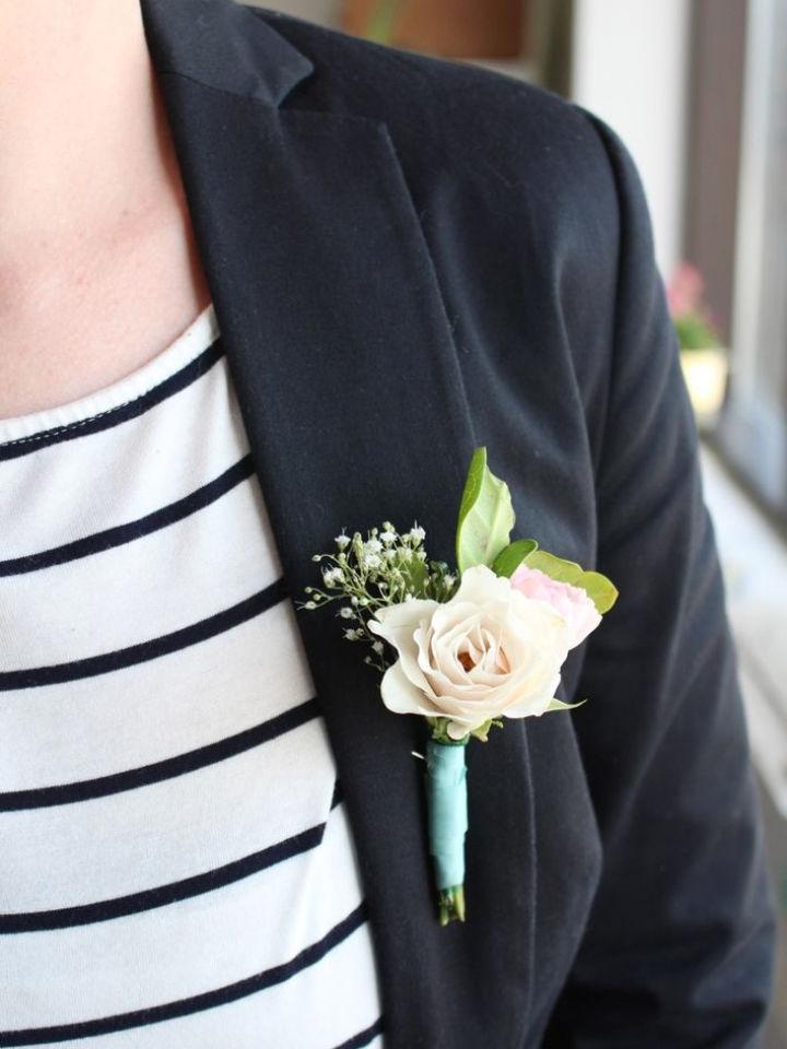 How to Make a Wedding Boutonniere 