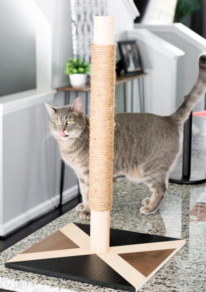 Modern DIY Cat Scratcher Post