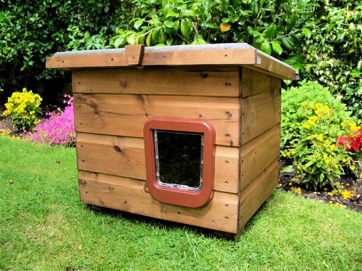 Build Outdoor Cat Houses for Feral Cats