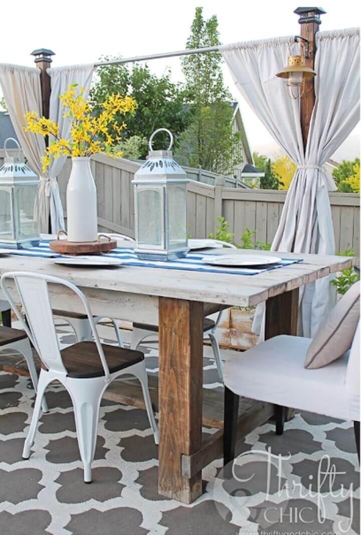 Quick DIY Outdoor Farmhouse Table