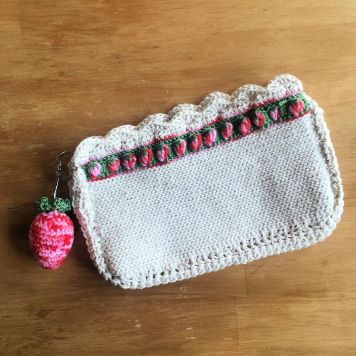 Tunisian Crochet Strawberry Clutch Bag Pattern