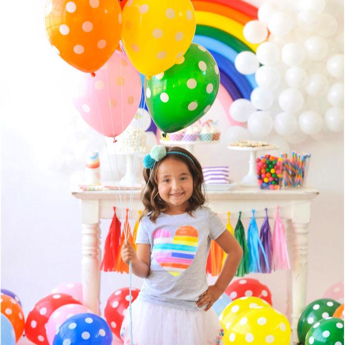 Rainbow Birthday Party Decorating Ideas * Moms and Crafters