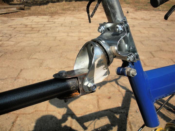 Inexpensive DIY Bike Trailer Hitch