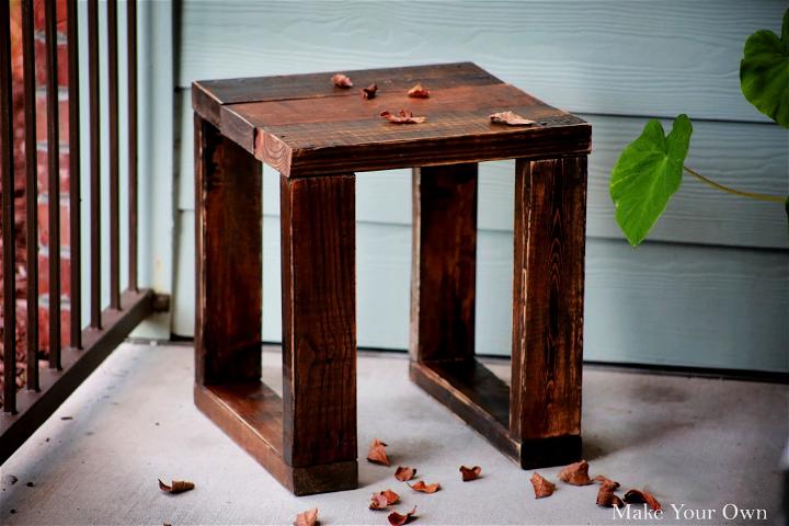 Build a Modern Rustic End Table