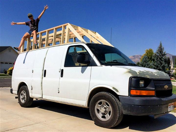Building an Extended Roof for the Van