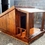 DIY Dog House Out Of Pallets