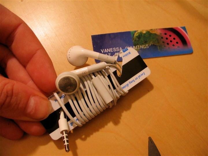 Create a Earbud Cord Wrapper in 5 Minutes