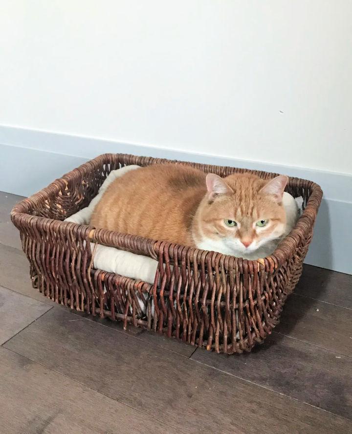 Easy DIY Basket Cat Bed
