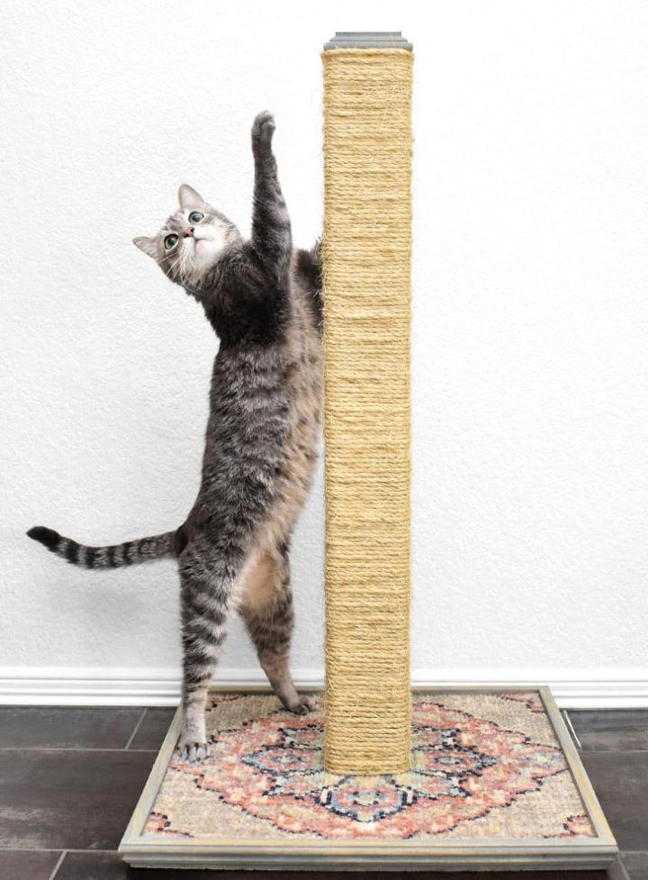 Easy DIY Cat Scratching Post
