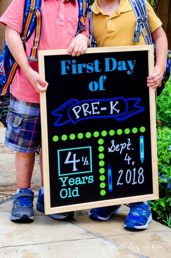 Free Printable First Day Of School Sign
