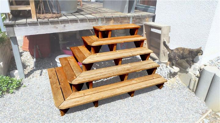 How to Build Outdoor Wooden Stepss