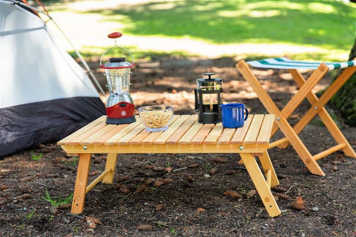 How to Build a Folding Camping Table