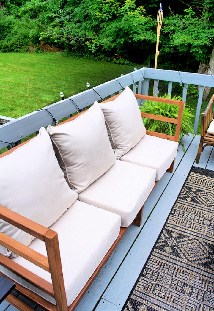 Modern DIY Outdoor Sofa