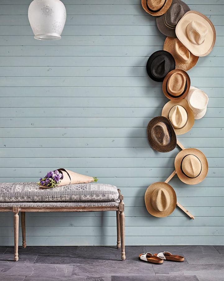 Modern DIY Wall-Mounted Hat Rack