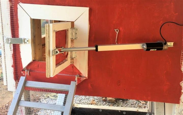 Automatic Chicken Coop Door With Linear Actuator