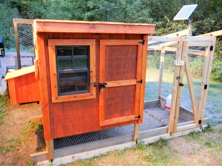 Simple DIY Automatic Chicken Coop Door