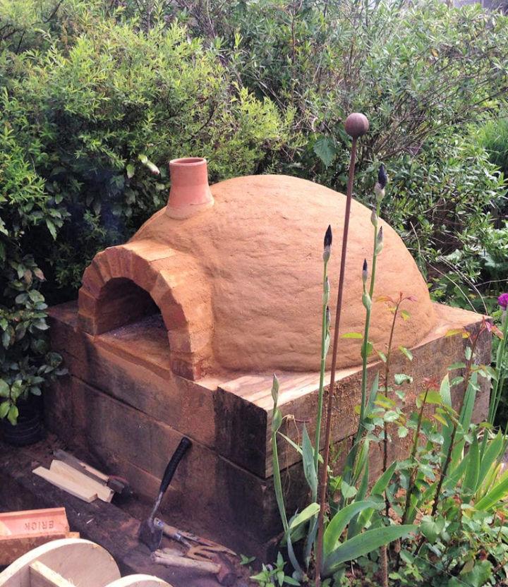 Quick and Easy DIY Pizza Oven