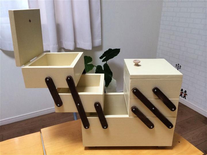 DIY Folding Sewing Box for Beginners