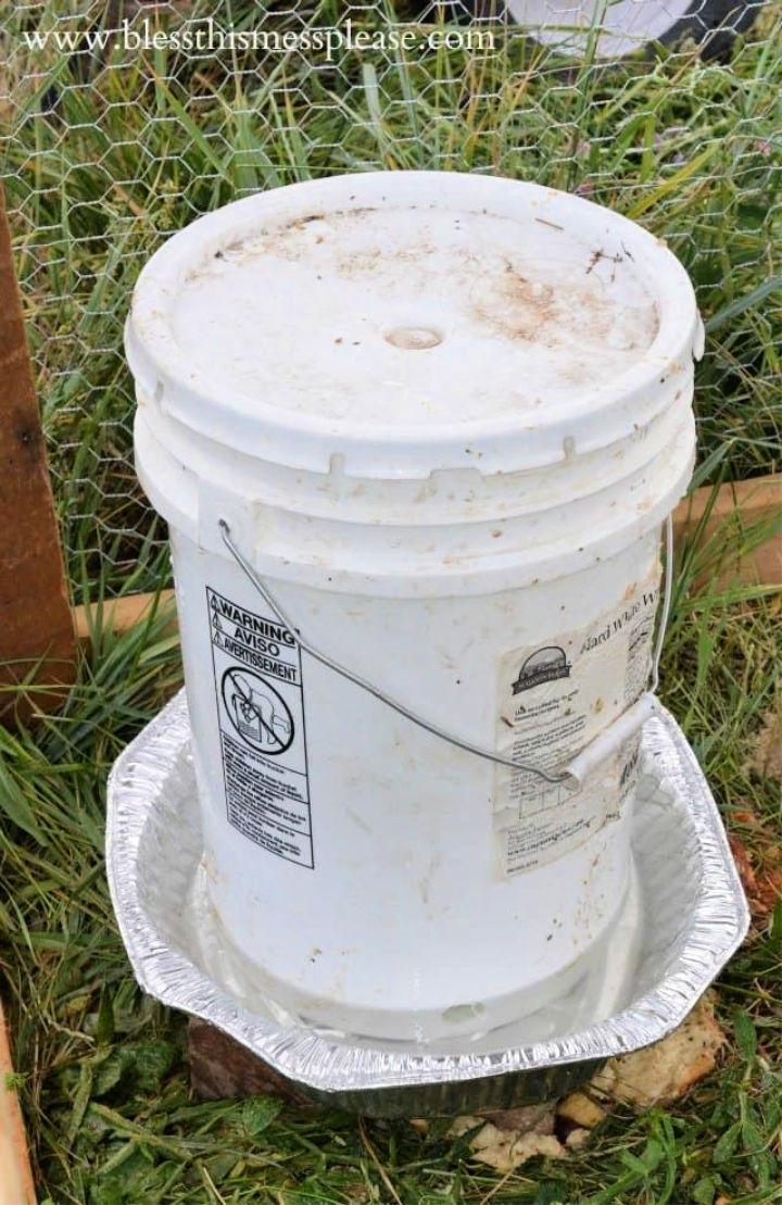 Chicken Waterer and Feeder from 5 gallon Buckets