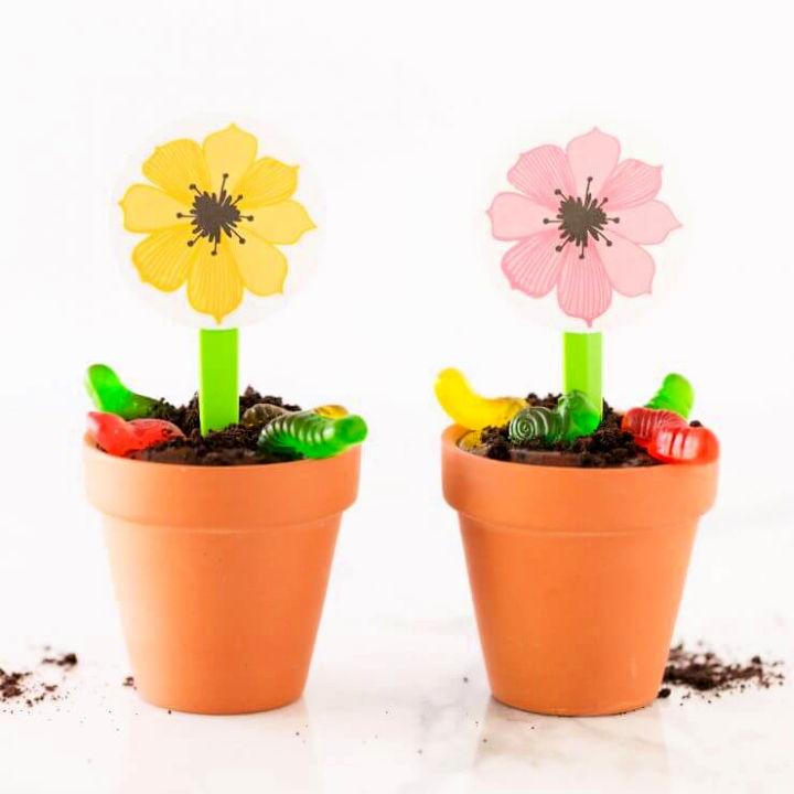 Flower Pot Oreo Dirt Pudding Cups