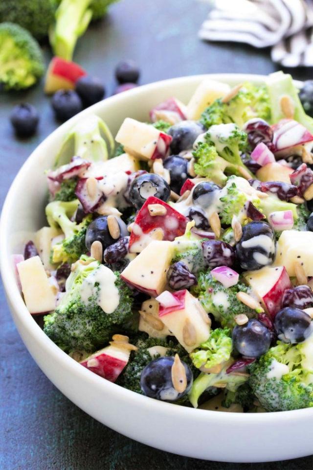Healthy Broccoli Salad Recipe