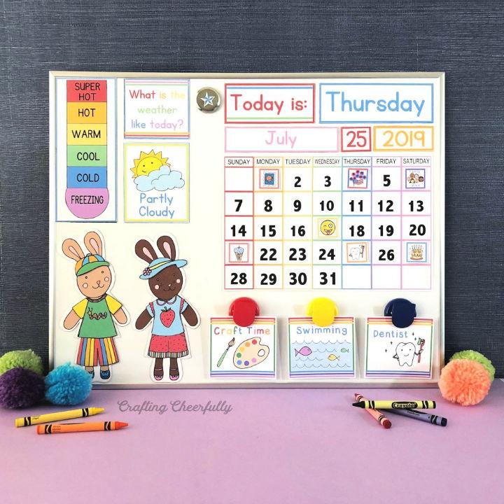 Cute DIY Children’s Calendar