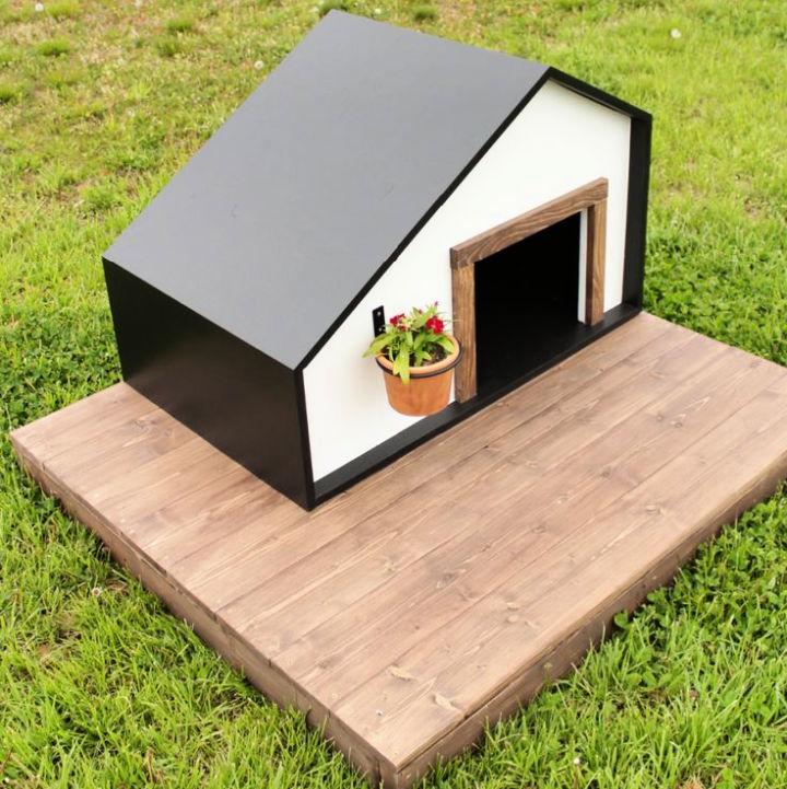 DIY Outdoor Pet House at Home