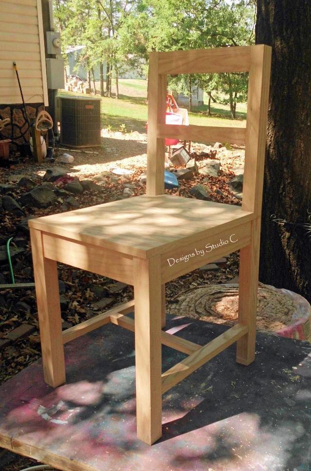 DIY - Instructions on How to Make a Chair