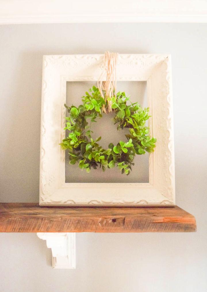 Make Your Own Wreath From Old Frame