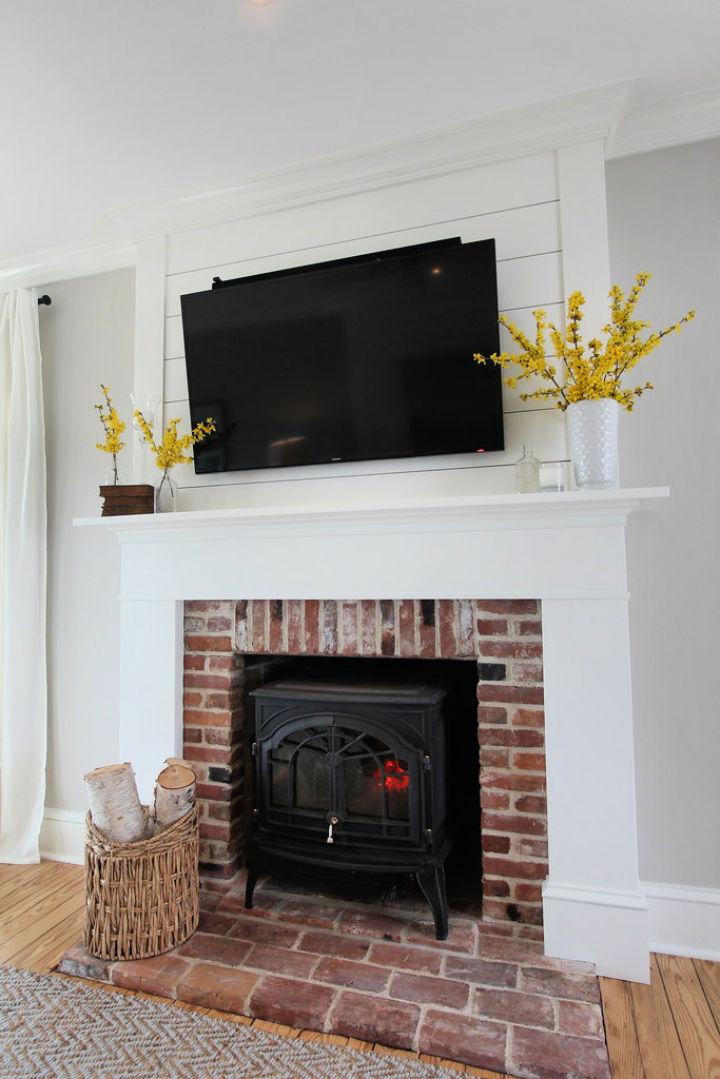 Custom Fireplace Mantel Design