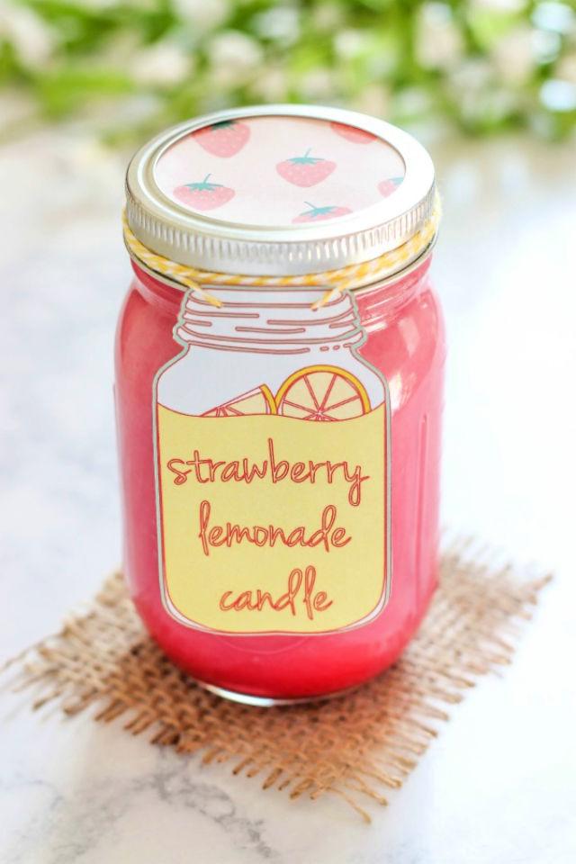 Homemade Strawberry Lemonade Candle