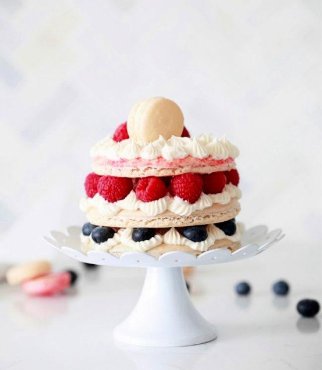 Petite Berry Macaron Cake Recipe